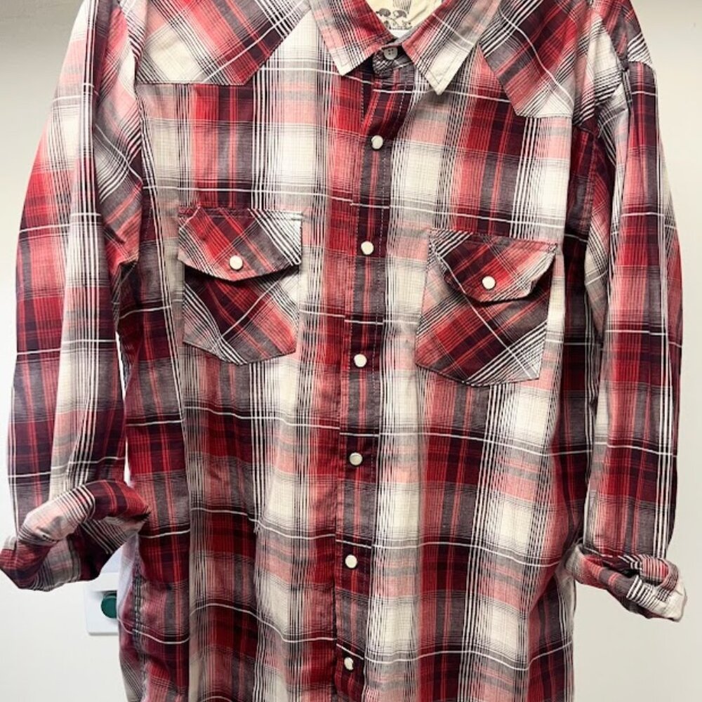Coastal Clothing Button up dress shirt (snap buttons) Red Mens XXl nice !